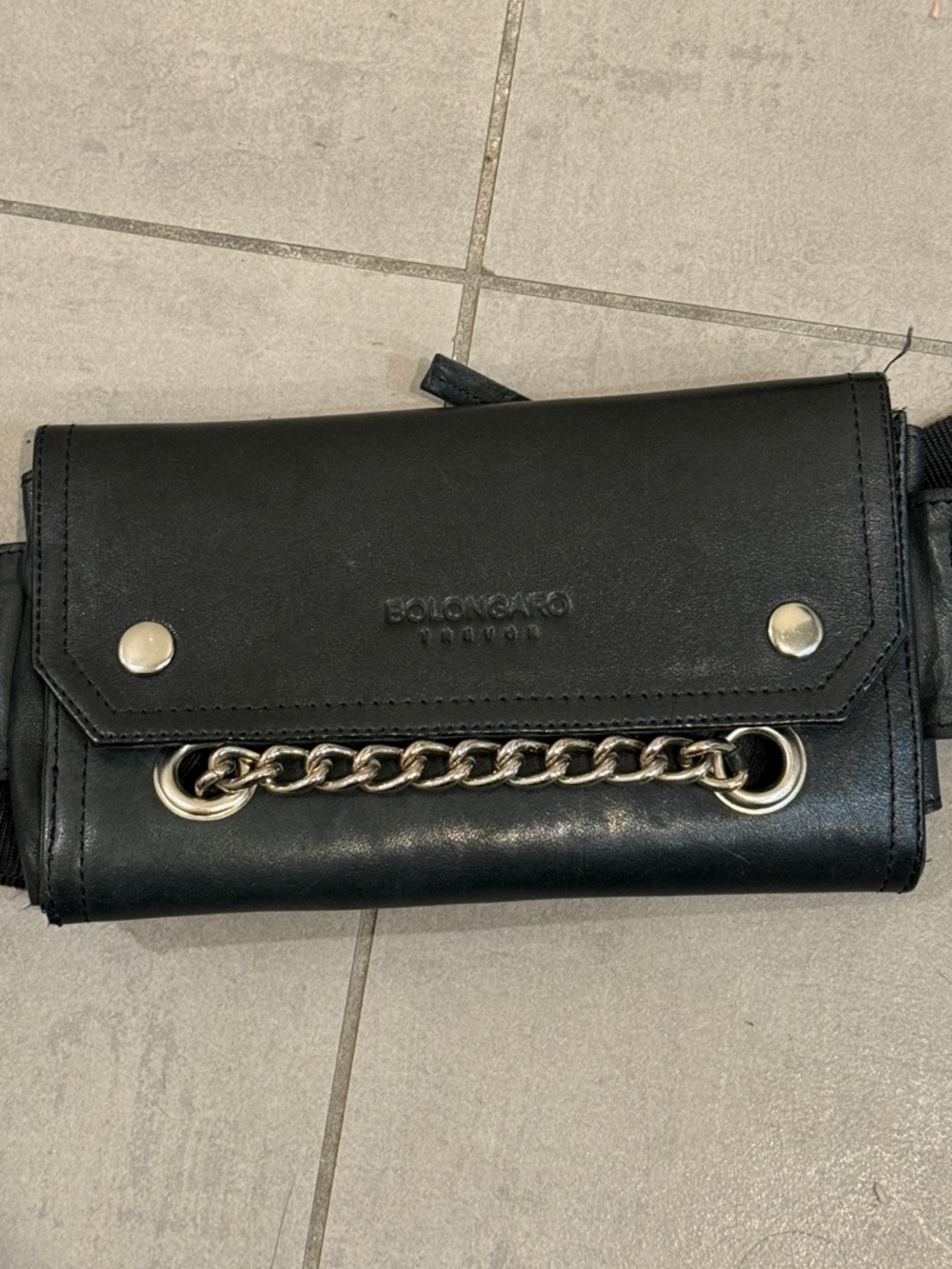 Bolongaro Trevor Black Leather Chain bag